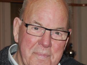 In memoriam: Ap Exalto