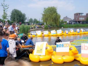 De Schoenmakershoek kleurt geel!